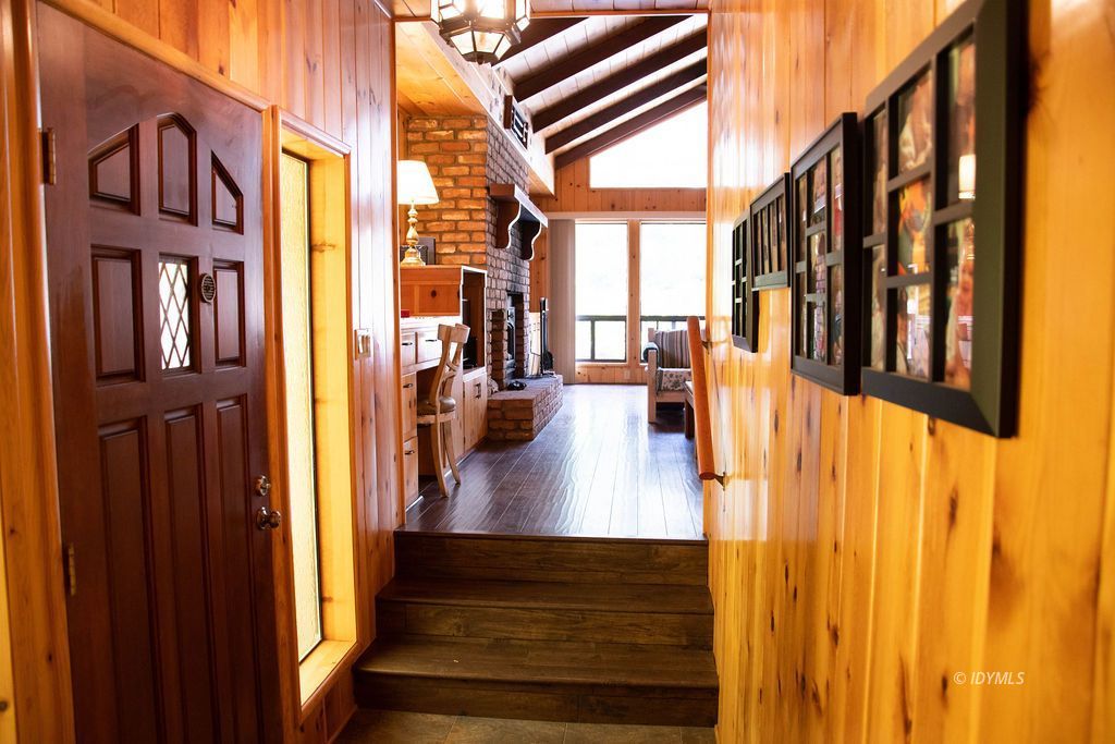55441 Howland Road Idyllwild, CA 92549 - Photo 19 of 40 a view of living room with furniture and entryway