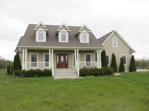 8107 Henderson Road Goodrich, MI 48438 - Photo 1 of 51 20265545.JPG