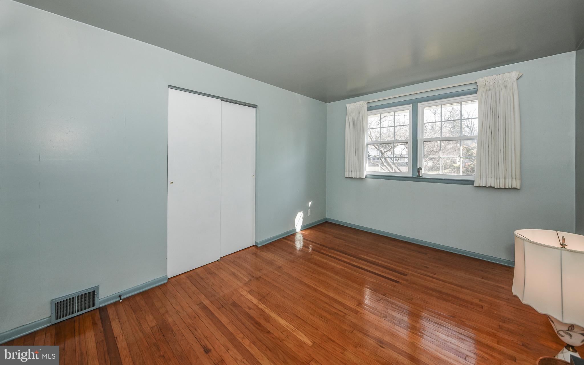 305 Suffolk Road Flourtown, PA 19031 - Photo 16 of 33 Bedroom 2