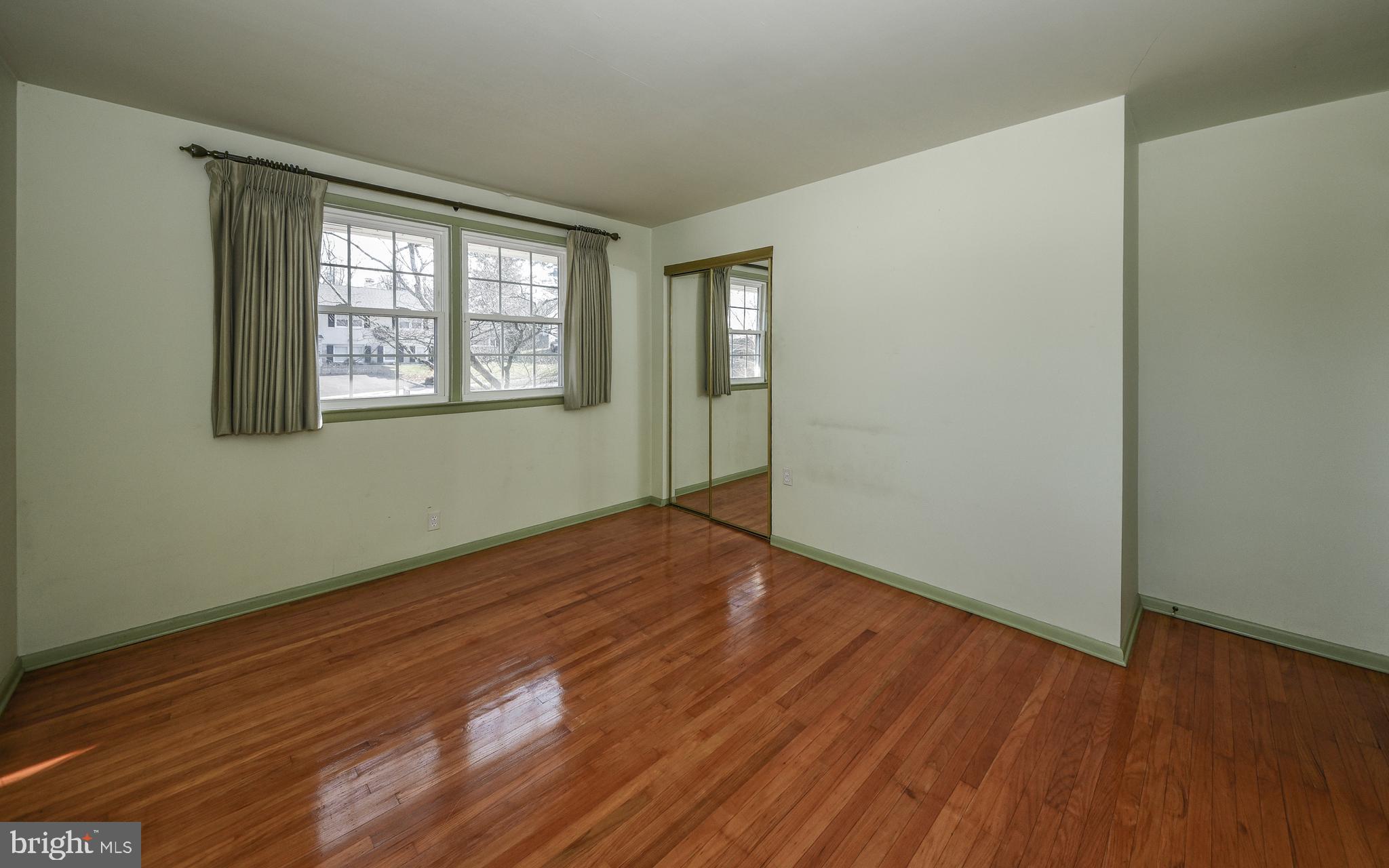 305 Suffolk Road Flourtown, PA 19031 - Photo 17 of 33 Bedroom 3