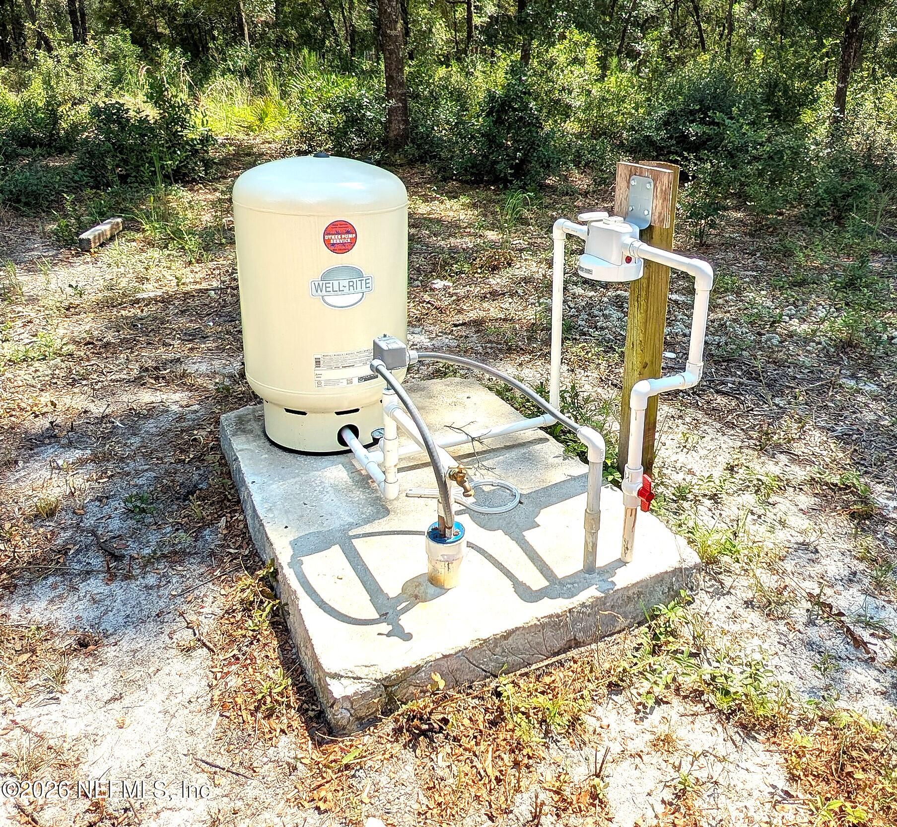 6928 Gilda Court Keystone Heights, FL 32656 - Photo 47 of 48 Well with new tank