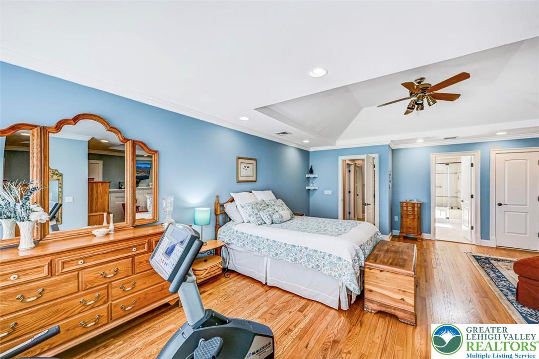 1284 Burger Hollow Road Effort, PA 18330 - Photo 61 of 100 Expansive Master Bedroom Suite