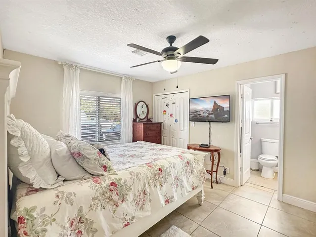 $9,000 | 280 Southeast 3rd Avenue, Pompano Beach, FL 33060