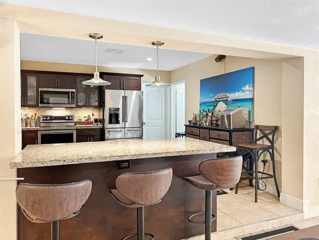 $9,000 | 280 Southeast 3rd Avenue, Pompano Beach, FL 33060