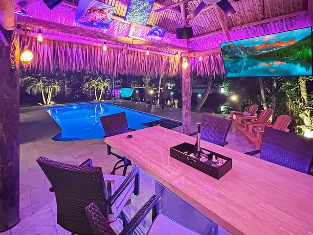 $9,000 | 280 Southeast 3rd Avenue, Pompano Beach, FL 33060