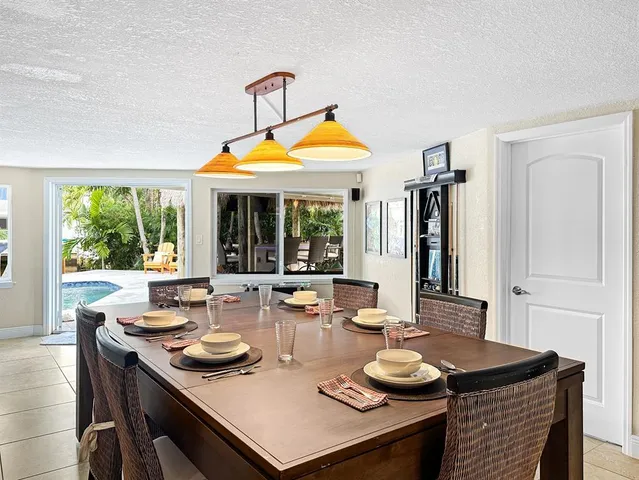 $9,000 | 280 Southeast 3rd Avenue, Pompano Beach, FL 33060