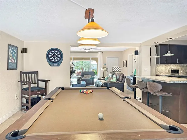 $9,000 | 280 Southeast 3rd Avenue, Pompano Beach, FL 33060