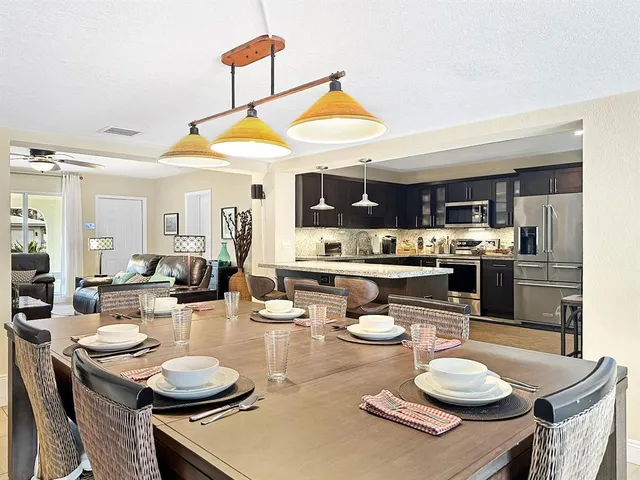 $9,000 | 280 Southeast 3rd Avenue, Pompano Beach, FL 33060