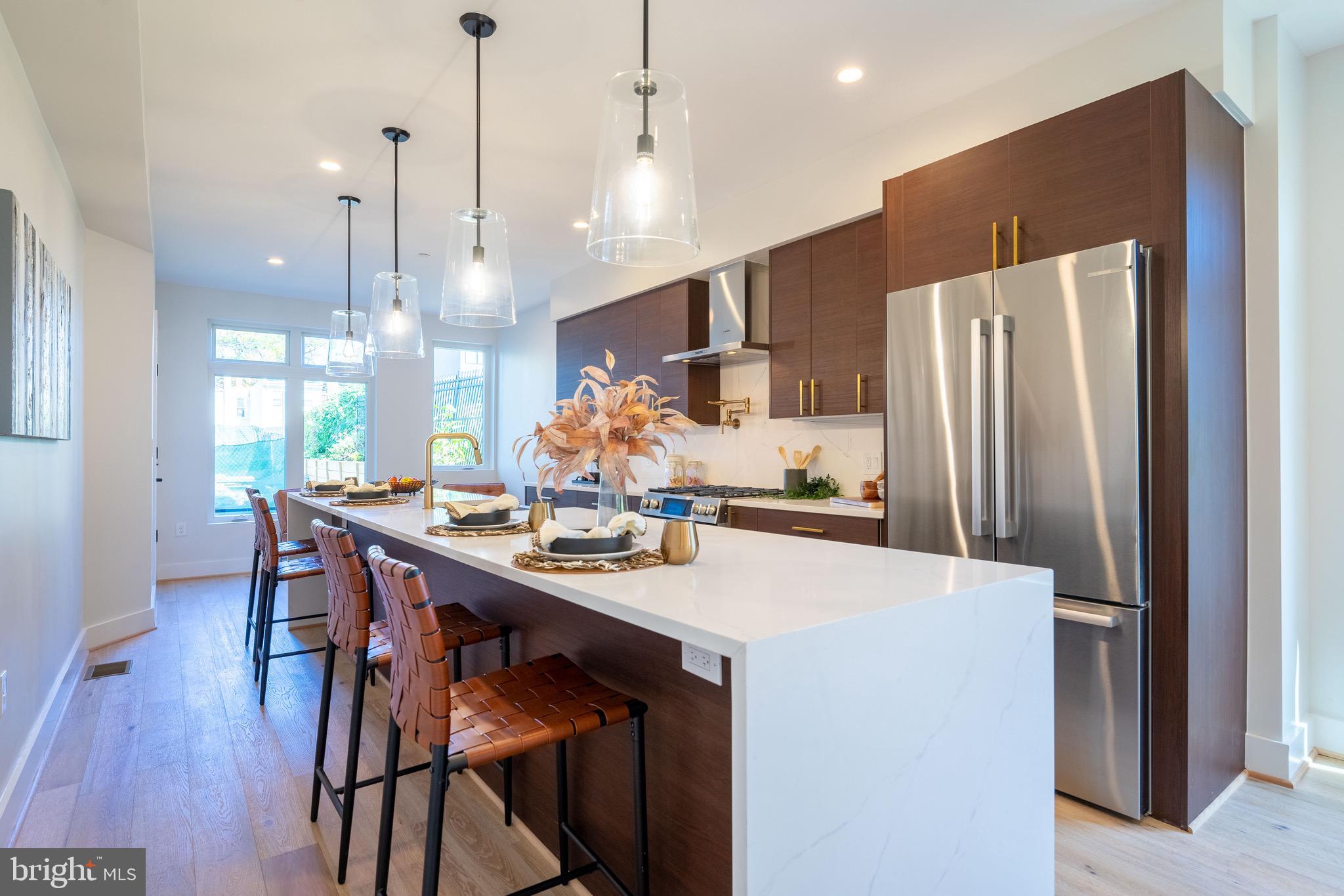 751 Columbia Road Northwest, Unit 1 Washington, DC 20001 - Photo 3 of 44