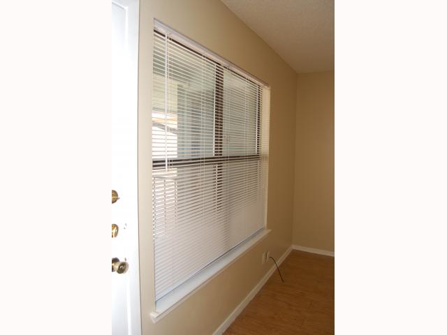 202 East 32nd Street, Unit 12 Austin, TX 78705 - Photo 2 of 6 a picture of a room