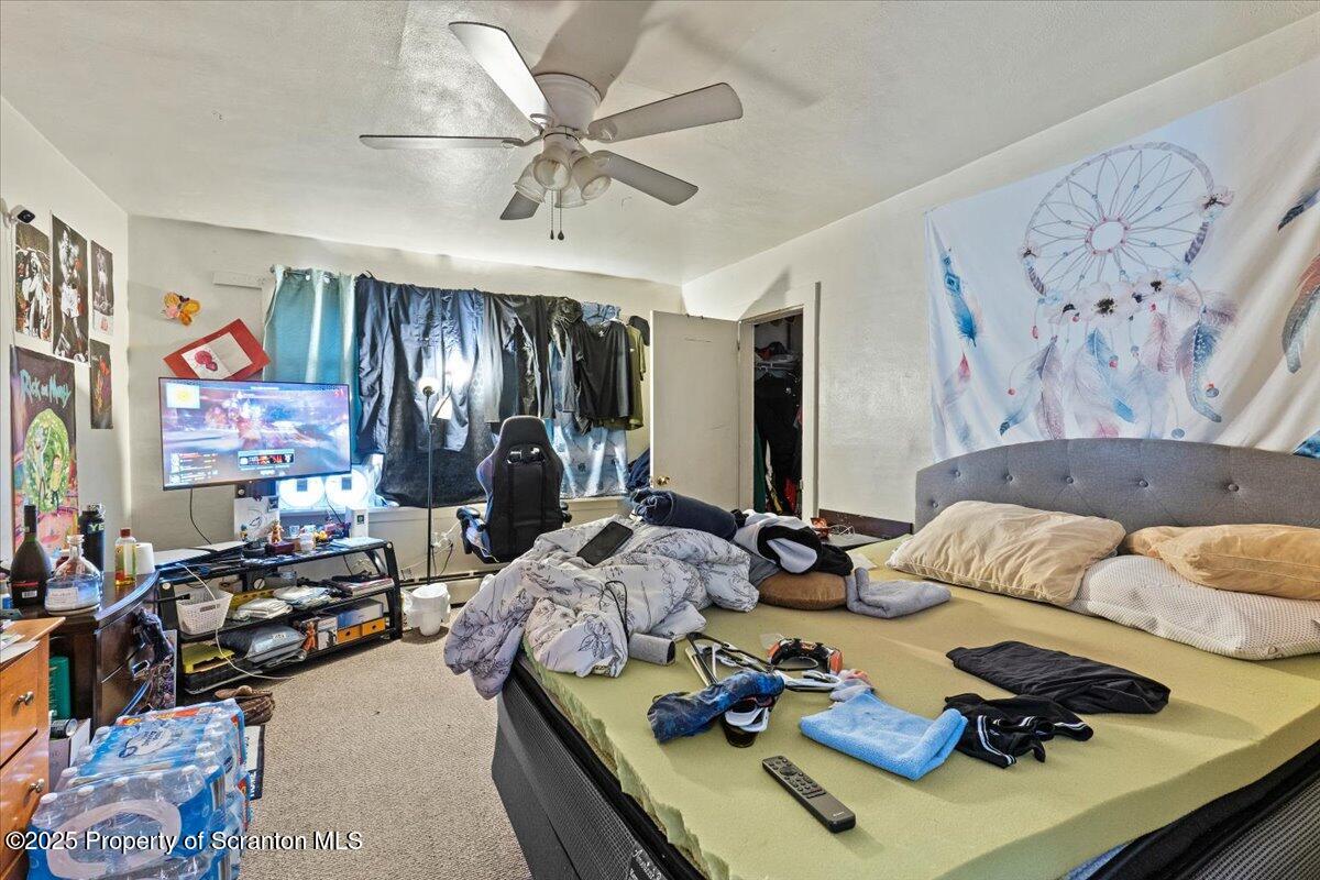 2515 North Main Avenue Scranton, PA 18508 - Photo 54 of 69 2515 Apt Two - Upstairs