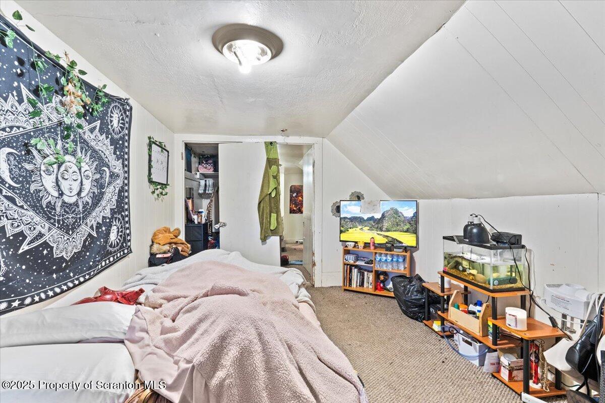 2515 North Main Avenue Scranton, PA 18508 - Photo 60 of 69 a bedroom with bed and window
