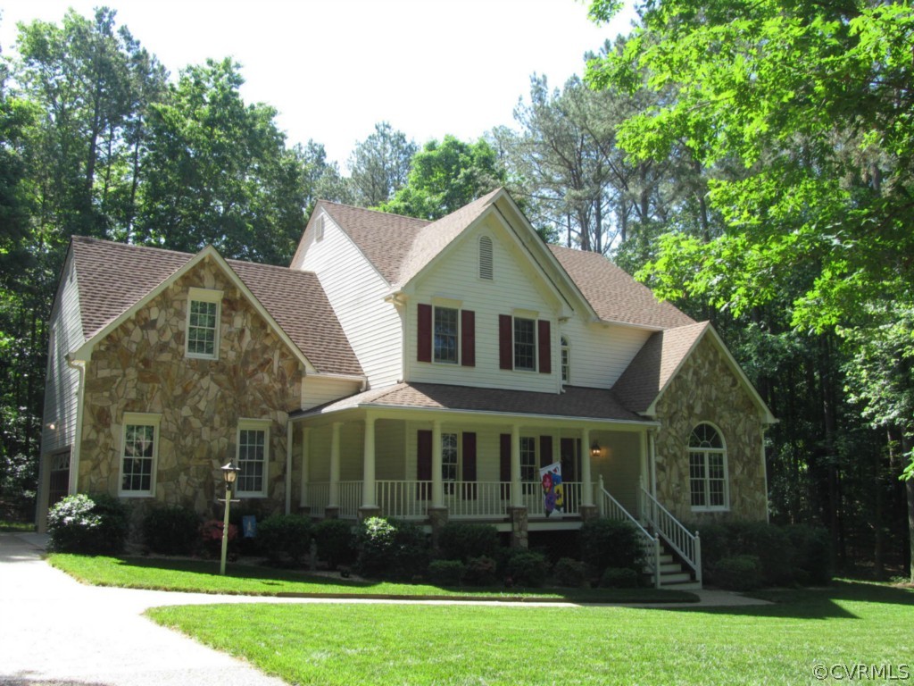 5701 Fox Briar Road Midlothian, VA 23112 - Photo 1 of 11