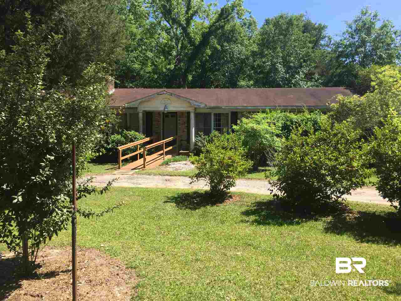 630 East Ridge Drive Foley, AL 36535 - Photo 1 of 10 Front View