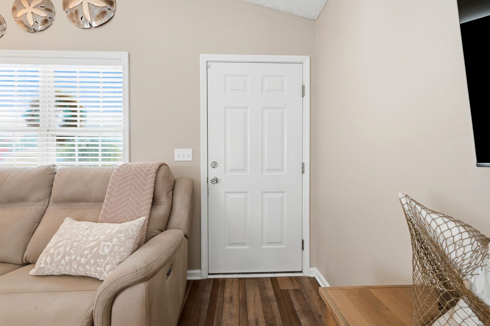 7996 Short Needle Court Murrells Inlet, SC 29576 - Photo 5 of 40
