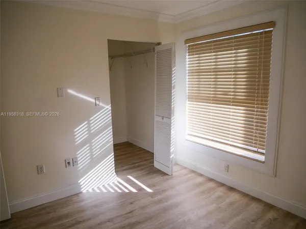 $4,000 | 15251 12th Boulevard, Unit 15251, Pembroke Pines, FL 33027