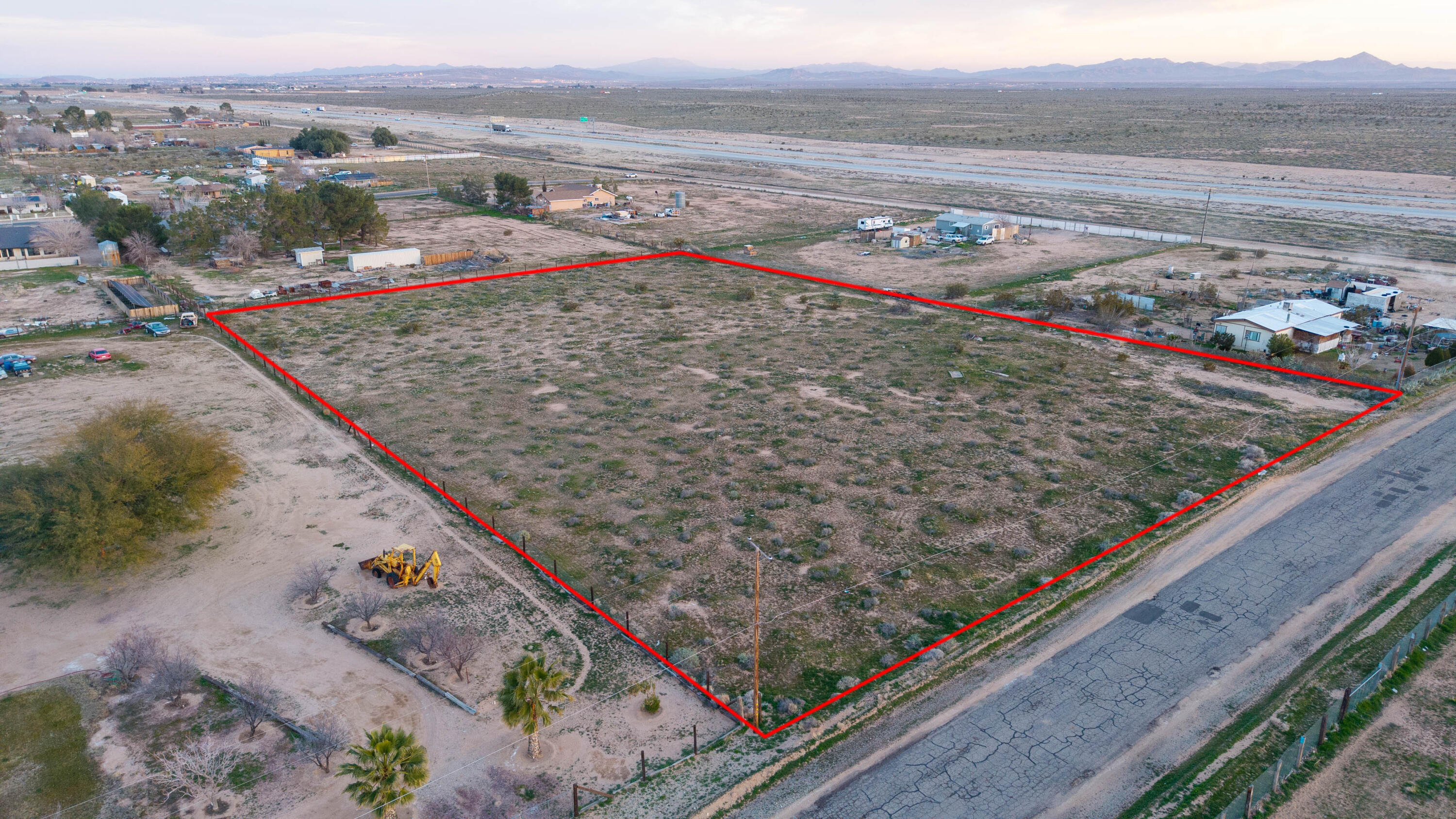 263 Hidden River Road Hinkley, CA 92347 - Photo 3 of 8 a view of a yard with an ocean view