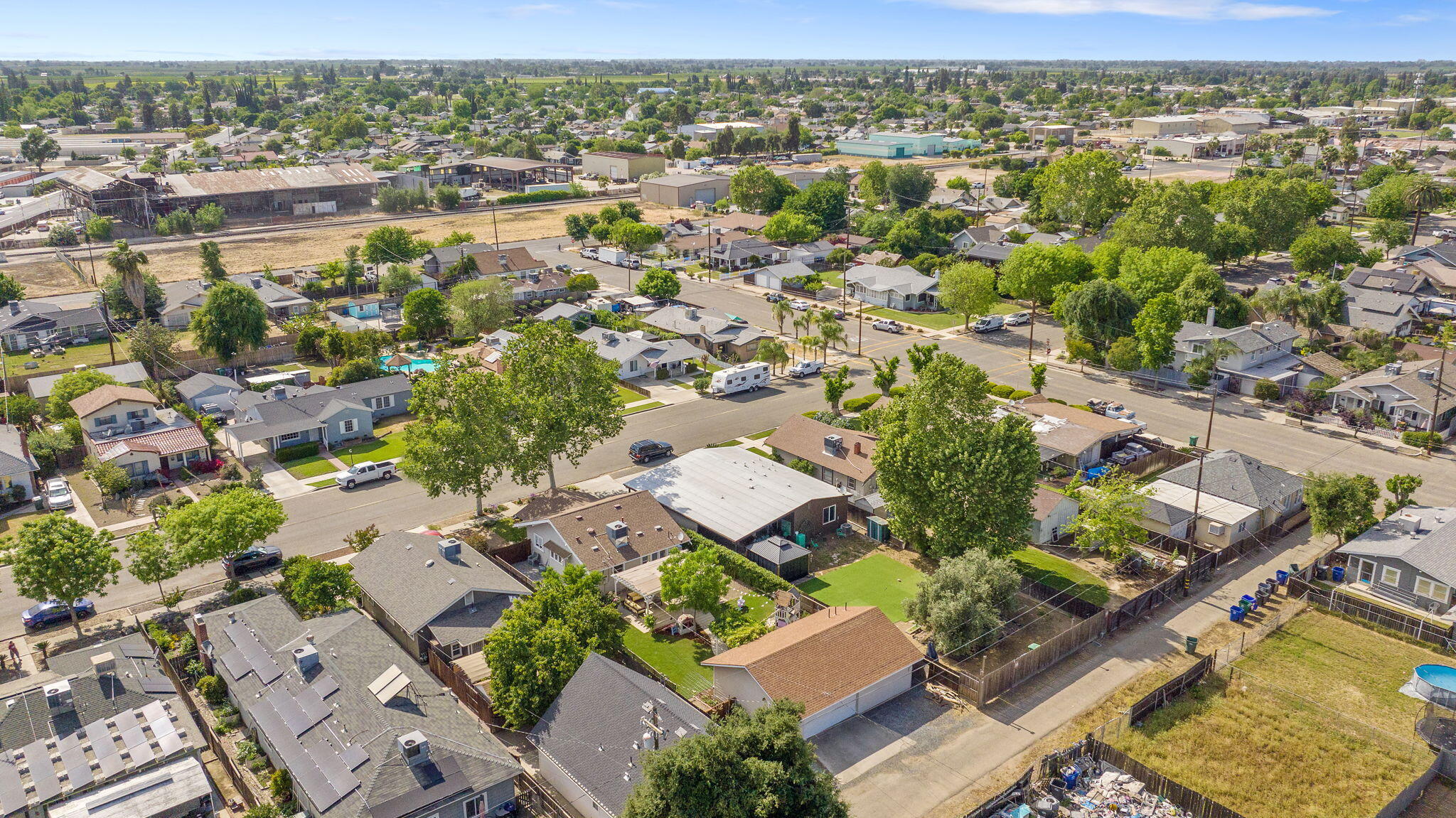 533 South E Street Exeter, CA 93221 - Photo 38 of 40 45-web-or-mls-DJI_20260410154851_0165_D