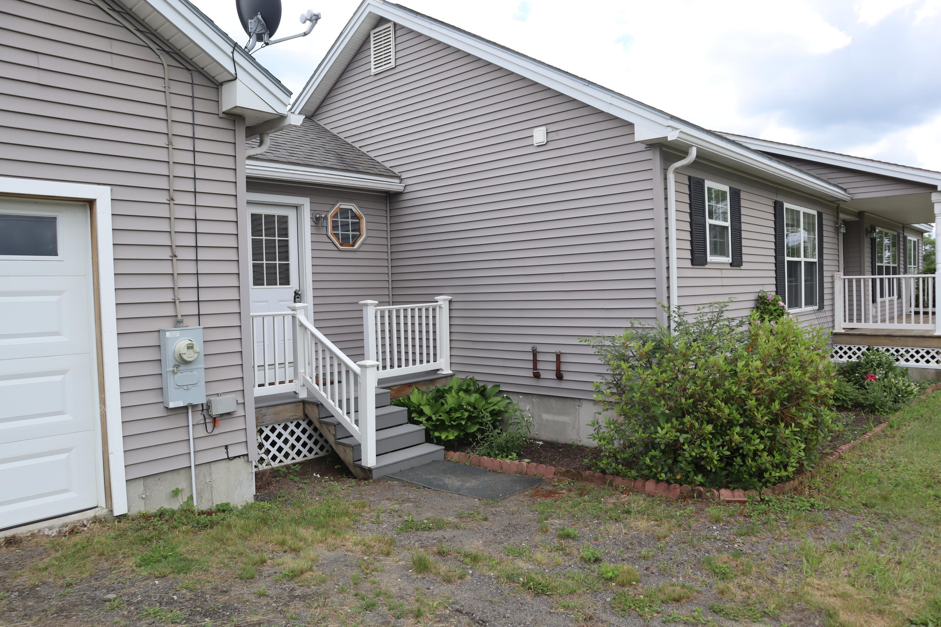 182 Eaton Mountain Road Skowhegan, ME 04976 - Photo 6 of 42 IMG_1223