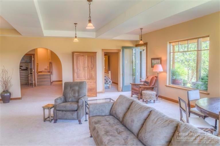 16800 Southwest Geneva Road Culver, OR 97734 - Photo 18 of 25 Lower level guest suite and game room in