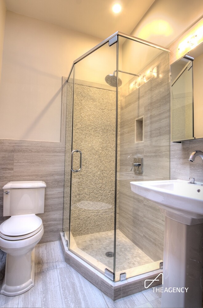 259 West 90th Street, Unit 4 Manhattan, NY 10024 - Photo 11 of 14 a bathroom with a shower and a toilet