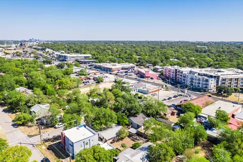 $699,000 | 2117 Shoalmont Drive, Austin, TX 78756
