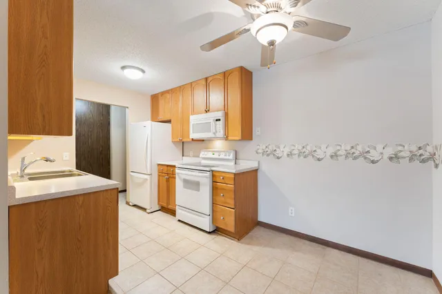 $120,000 | 14630 Garrett Avenue, Unit 506, Apple Valley, MN 55124