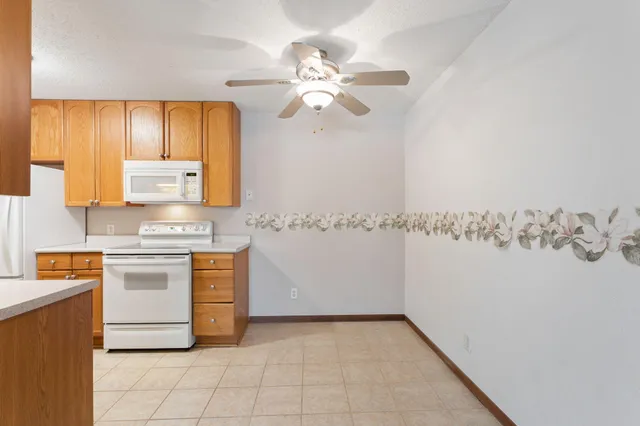 $120,000 | 14630 Garrett Avenue, Unit 506, Apple Valley, MN 55124