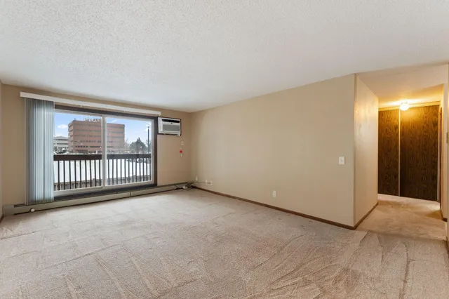 $120,000 | 14630 Garrett Avenue, Unit 506, Apple Valley, MN 55124