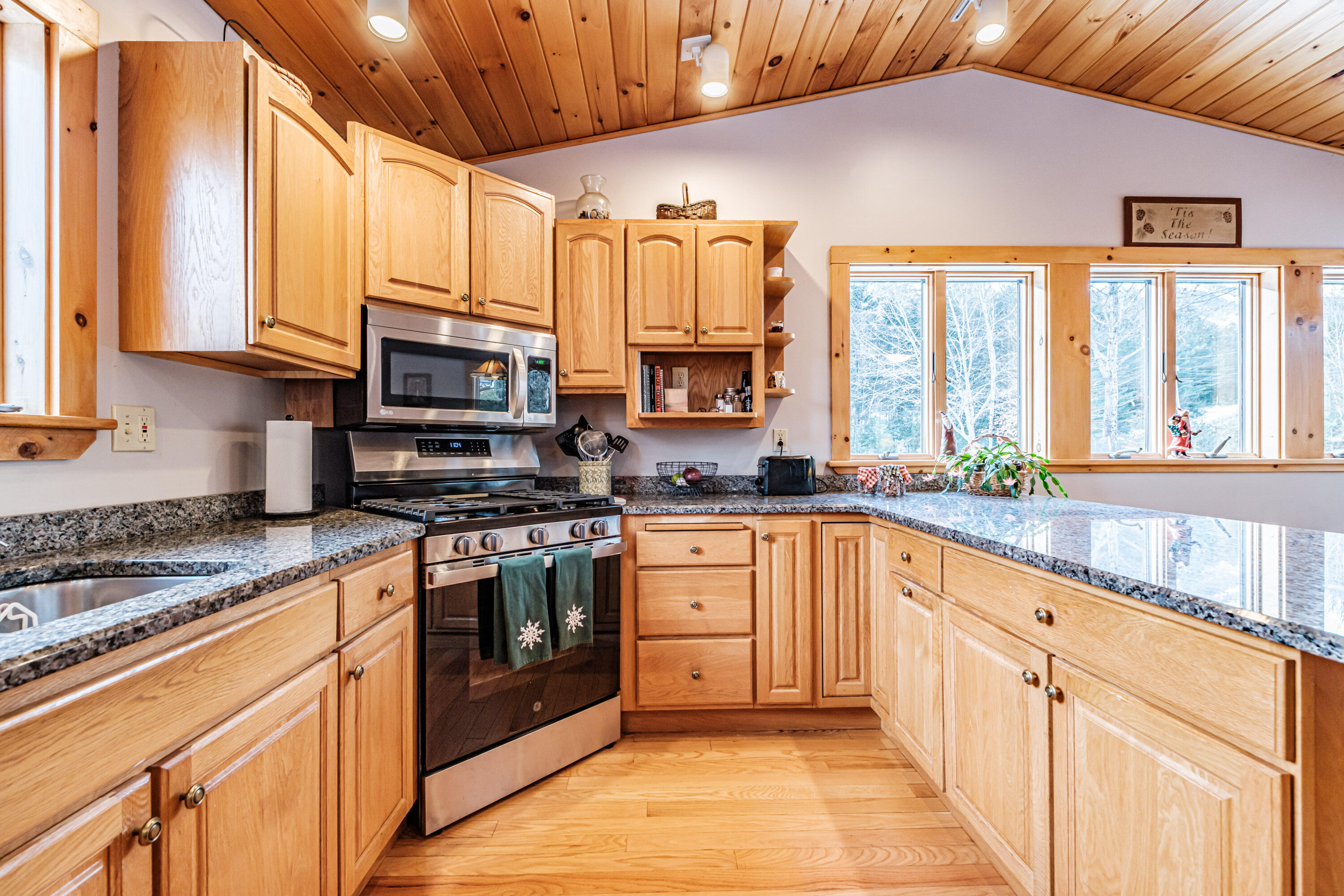 70 Valley View Drive Newry, ME 04261 - Photo 19 of 52 20251215gp-61018