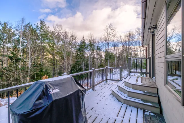$825,000 | 70 Valley View Drive, Newry, ME 04261