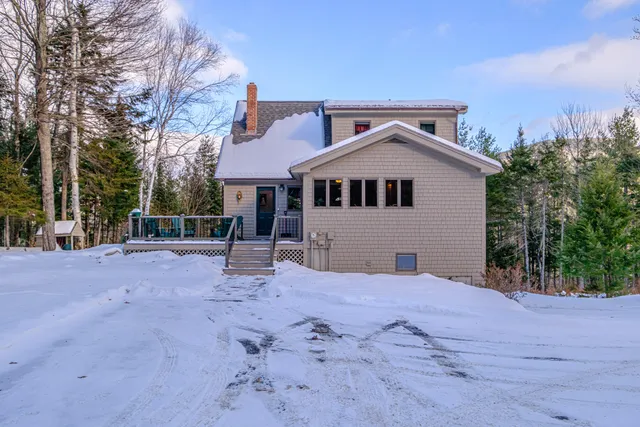 $825,000 | 70 Valley View Drive, Newry, ME 04261
