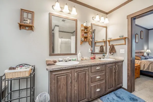 $150,000 | 805 1st Street, Geuda Springs, KS 67051