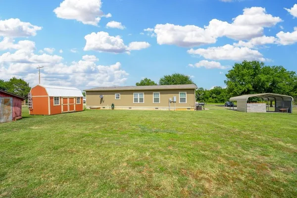 $150,000 | 805 1st Street, Geuda Springs, KS 67051