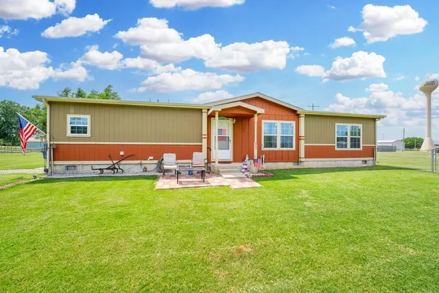 $150,000 | 805 1st Street, Geuda Springs, KS 67051