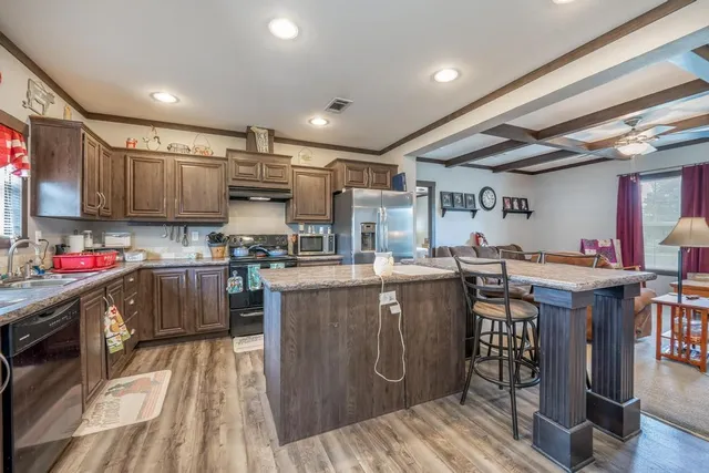 $150,000 | 805 1st Street, Geuda Springs, KS 67051