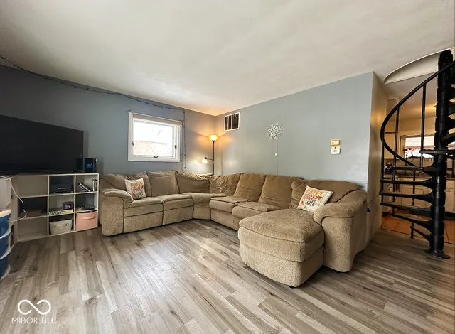 $165,000 | 830 Jefferson Street, Covington, IN 47932