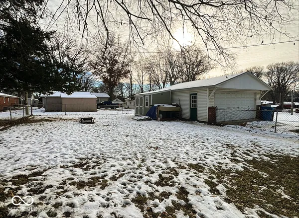 $150,000 | 830 Jefferson Street, Covington, IN 47932