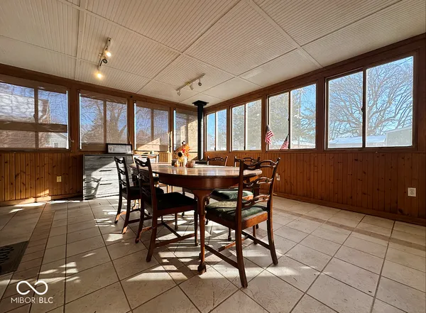 $150,000 | 830 Jefferson Street, Covington, IN 47932