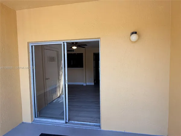 $1,850 | 15315 Southwest 106th Terrace, Unit 432, Miami, FL 33196