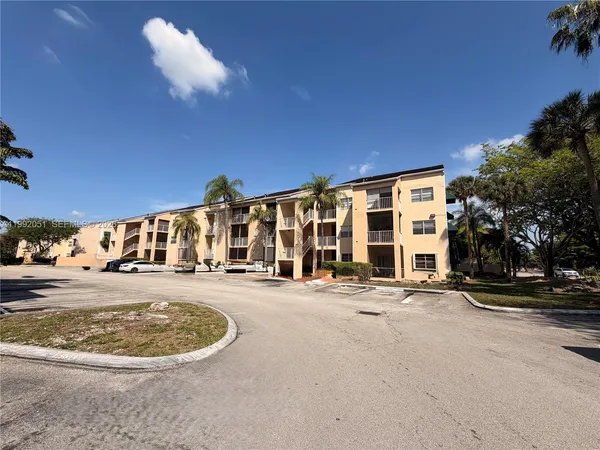 $1,850 | 15315 Southwest 106th Terrace, Unit 432, Miami, FL 33196