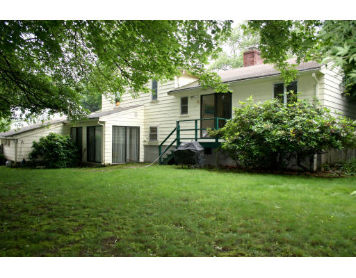 6 Gage Road Wayland, MA 01778 - Photo 2 of 15 Gallery Image 2