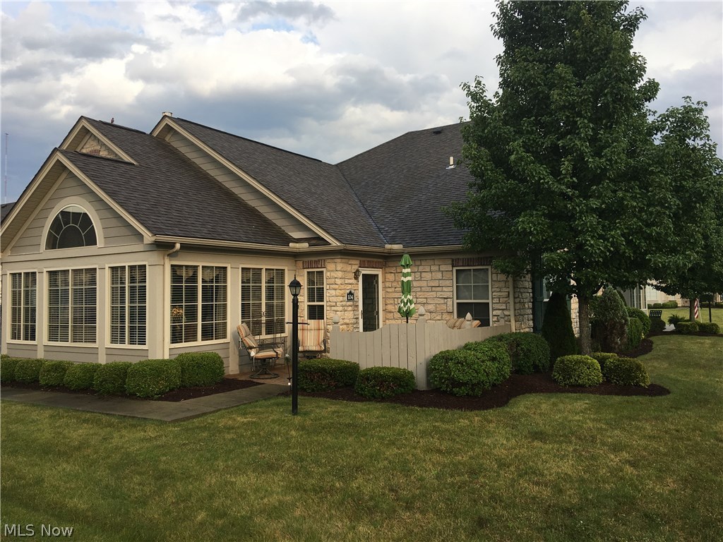 9151 Springfield Road, Unit 104 Youngstown, OH 44514 - Photo 3 of 15 Gallery Image 3