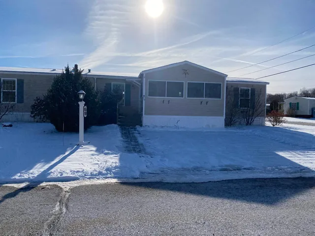 $210,000 | 69 Nashville Street, Seabrook, NH 03874