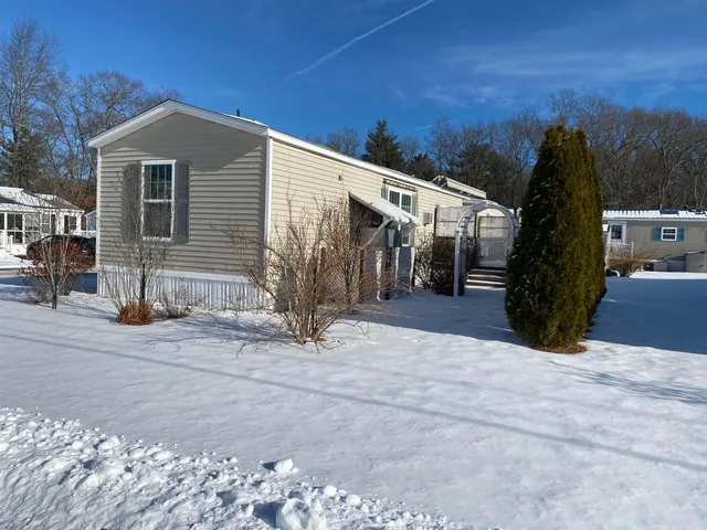 $210,000 | 69 Nashville Street, Seabrook, NH 03874