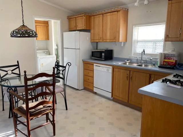 $210,000 | 69 Nashville Street, Seabrook, NH 03874