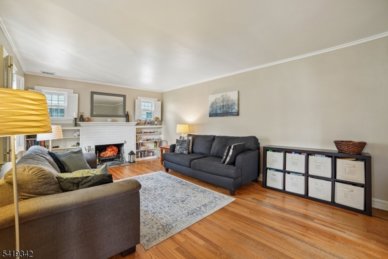 40 Mill Road Morris Plains, NJ 07950 - Photo 3 of 30