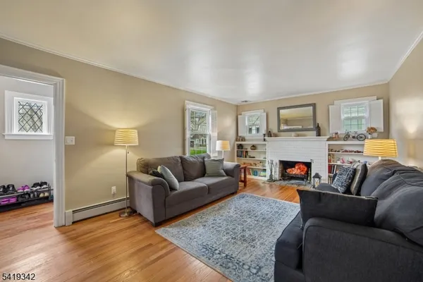 $749,000 | 40 Mill Road, Morris Plains, NJ 07950