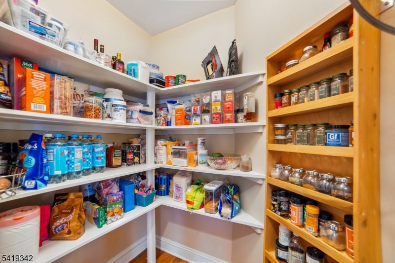 40 Mill Road Morris Plains, NJ 07950 - Photo 8 of 30