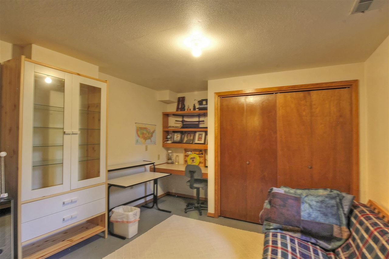 7410 West Melville Road Cheney, WA 99004 - Photo 12 of 20